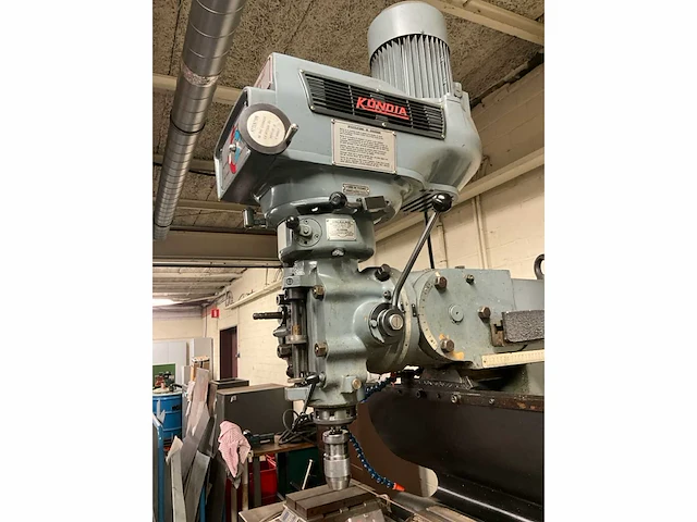 Freesmachine kondia kp90 - afbeelding 10 van  13