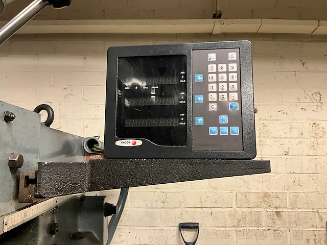 Freesmachine kondia kp90 - afbeelding 11 van  13