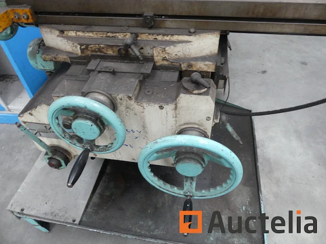 Freesmachine praga gereedschap 221 - afbeelding 1 van  17