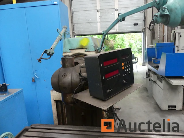 Freesmachine praga gereedschap 221 - afbeelding 4 van  17
