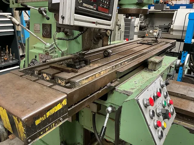 Freesmachine - afbeelding 6 van  18