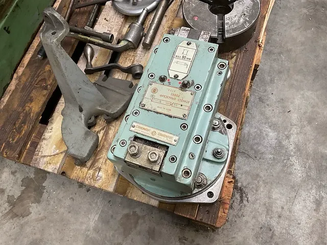 Freesmachine - afbeelding 8 van  18