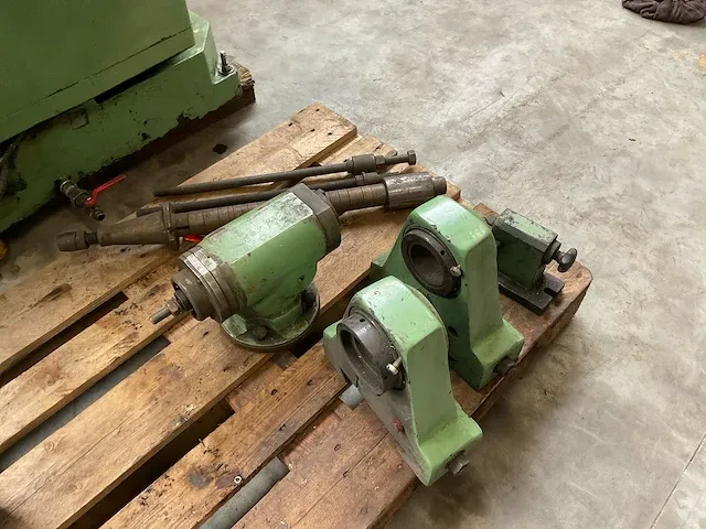 Freesmachine - afbeelding 9 van  18