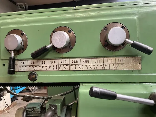 Freesmachine - afbeelding 17 van  18