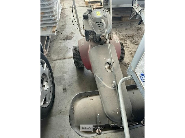 Freesmachine - afbeelding 1 van  4