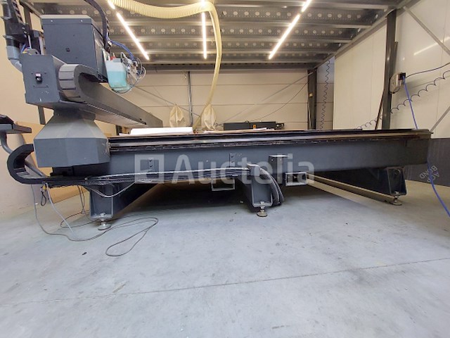 Freestafel freesmachine multicam 5000 series - afbeelding 23 van  29