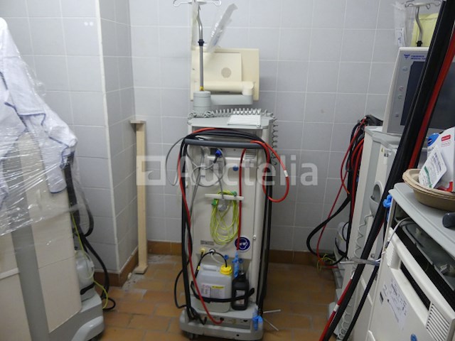 Fresenius 5008 dialyse generator - afbeelding 17 van  17