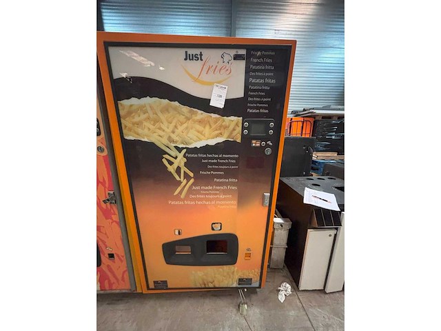 Frietautomaat - just fries - verkoopautomaat - afbeelding 2 van  5