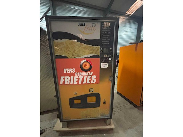 Frietautomaat - just fries - verkoopautomaat - afbeelding 5 van  5