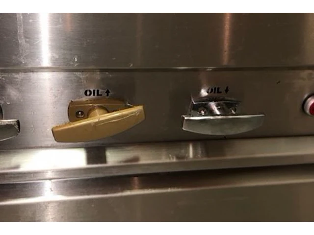 Frietstoof professionele hegro revolution van hr barwanden friteuse op gas - afbeelding 10 van  17