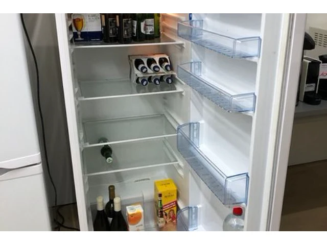 Frigo beko - afbeelding 2 van  5