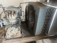 Frigo cel isobar met ijsmachine ingewerkt - afbeelding 9 van  12