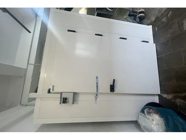 Frigo cel isobar met ijsmachine ingewerkt - afbeelding 11 van  12