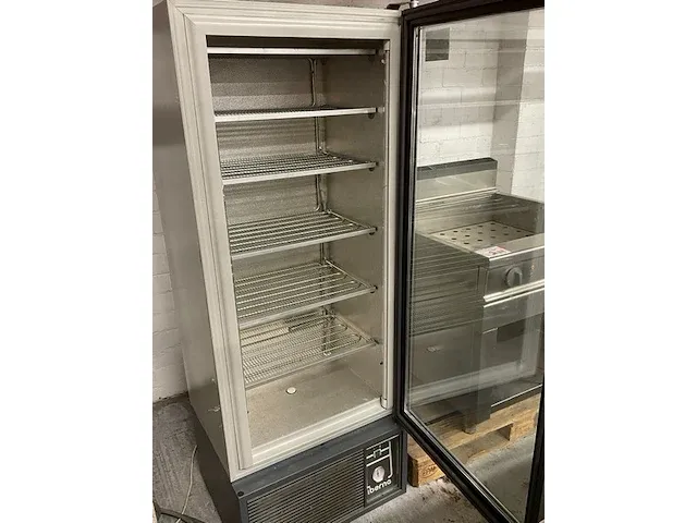 Frigo iberna - afbeelding 1 van  6