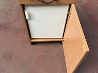 Frigo in meubel op wieltjes - afbeelding 2 van  4