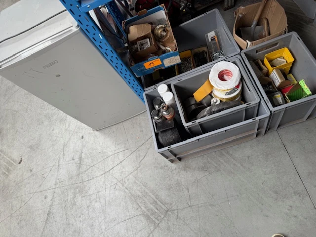 Frigo + montage- en bevestigingsmaterialen - afbeelding 1 van  12