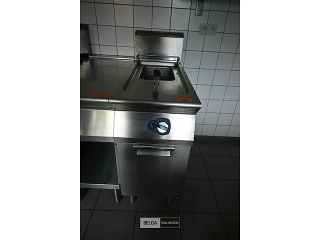 Friteuse electrolux op aardgas - afbeelding 1 van  6