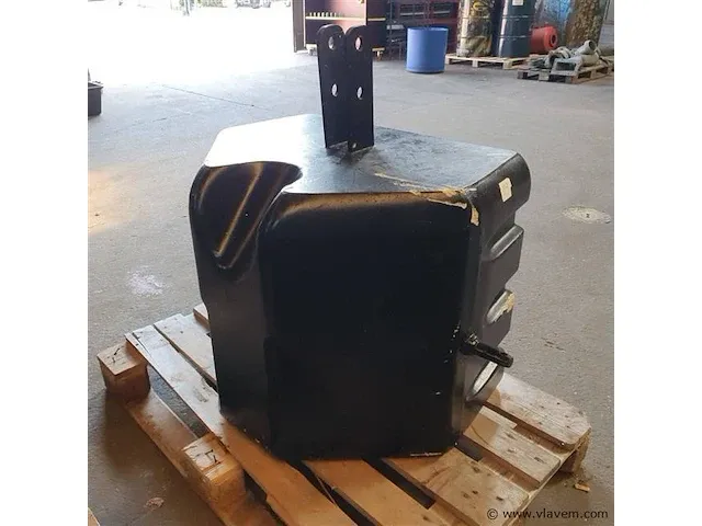 Frontgewicht 600kg - afbeelding 5 van  5