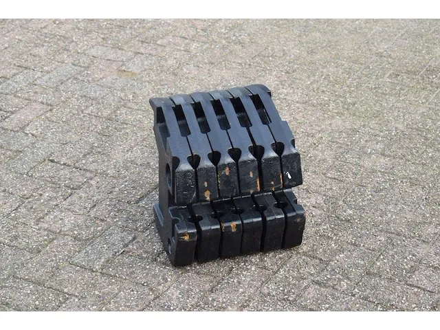 Frontgewicht voor tractor nieuw - afbeelding 1 van  1