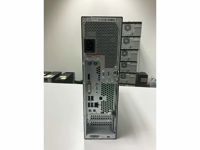 Fujitsu esprimo d538/e85+ desktop - afbeelding 2 van  3