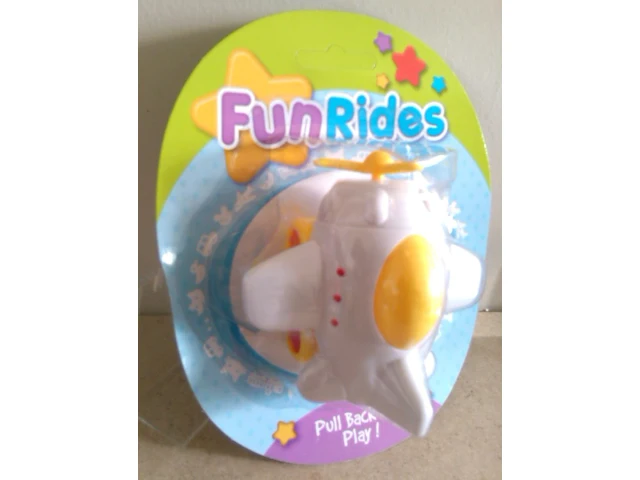 Fun rides vliegtuig wit - afbeelding 4 van  7