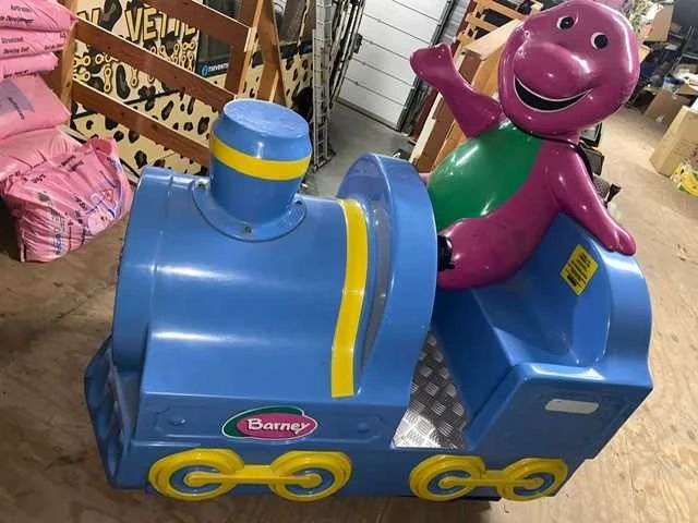 Fun2 learn - barney & friends train - kiddy ride - afbeelding 1 van  7