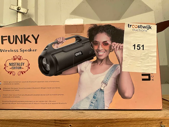 Funky wirleless speaker - afbeelding 1 van  1