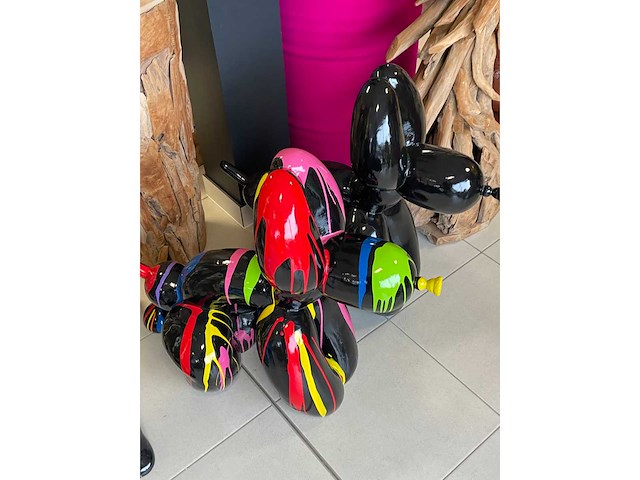 Funny balloondog zwart trash h80cm x l90cm - afbeelding 2 van  2
