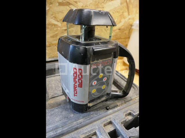 Futech tornado 2000 roterende laser - afbeelding 2 van  12