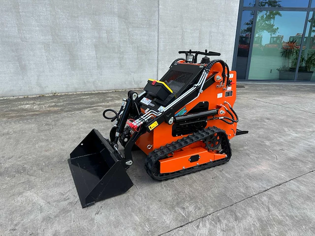 Future - 2025 - ft36c - compacte rupsschranklader - afbeelding 1 van  32