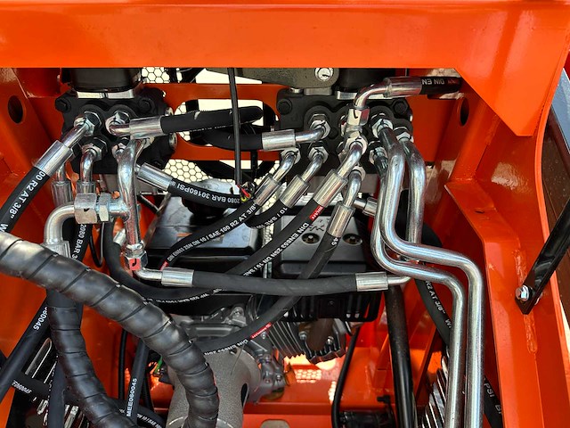 Future - 2025 - ft36c - compacte rupsschranklader - afbeelding 17 van  32