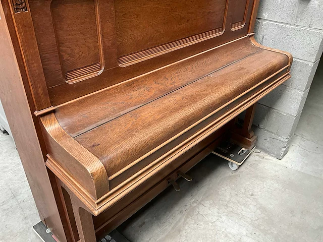 G. geniets antieke piano - afbeelding 5 van  7