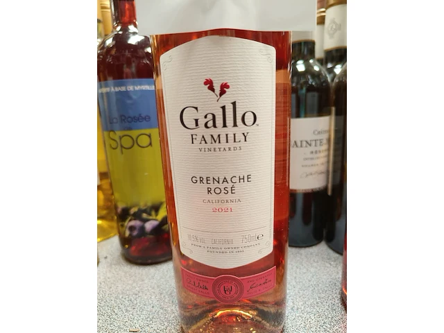 Gallo family grenache rosé 2021 10,5% - afbeelding 2 van  3