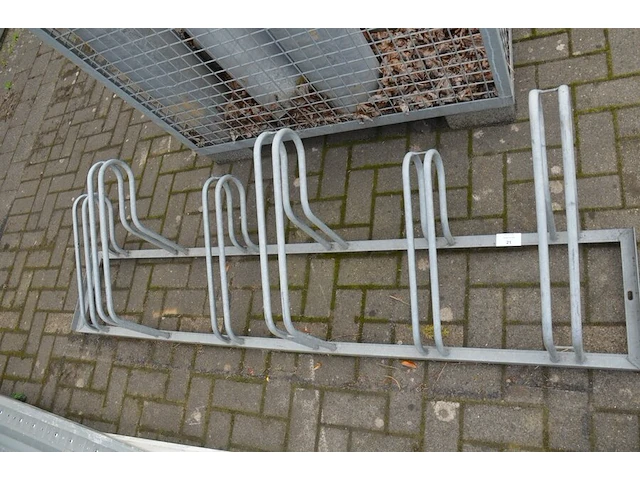 Galva fietsenrek voor 6 fietsen - afbeelding 3 van  3