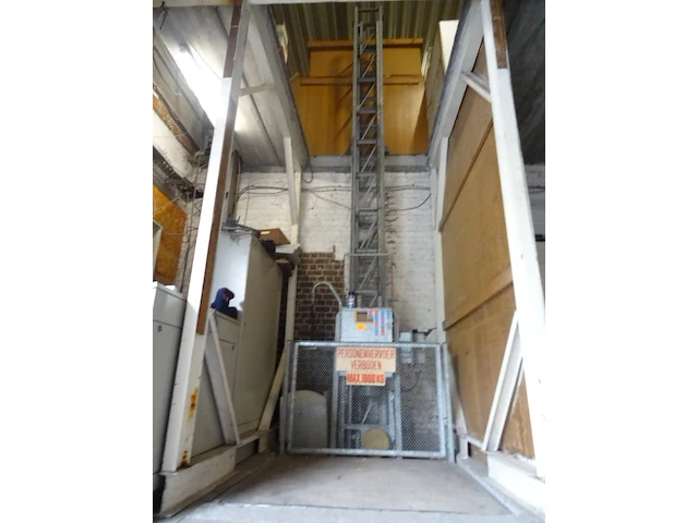 Galva goederenlift de jong - afbeelding 2 van  6