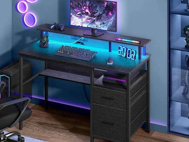 Gaming bureau - led & stekkerdoos - afbeelding 1 van  6