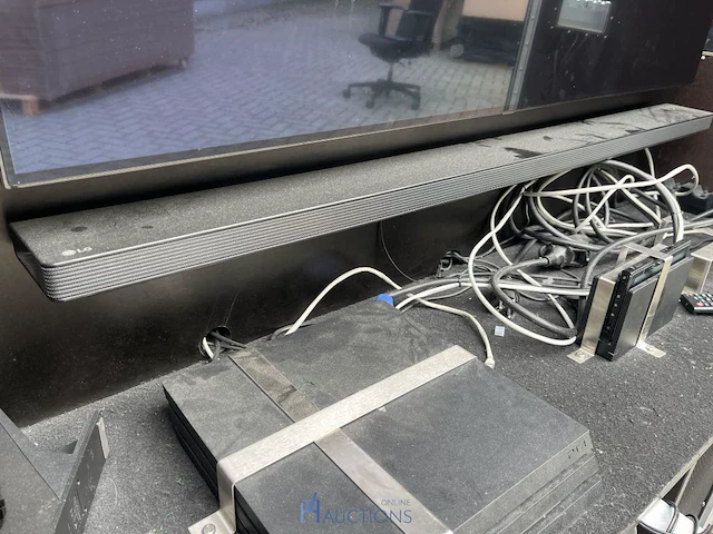 Gaming-flightcase met ps4 en nintendo switch - afbeelding 11 van  16