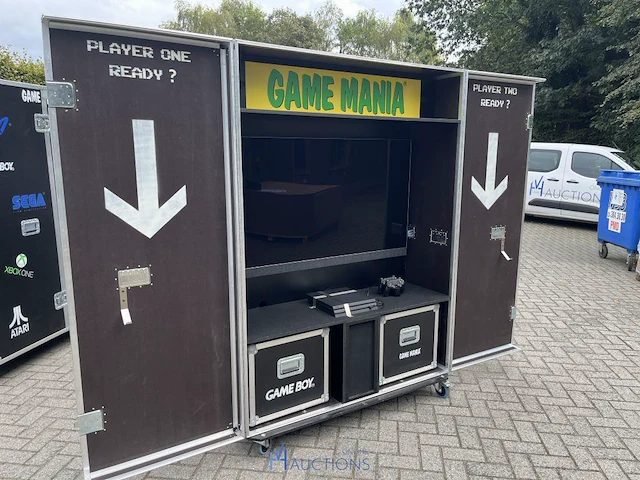 Gaming-flightcase met ps4 - afbeelding 1 van  13