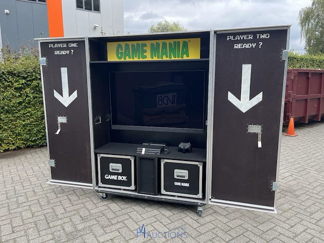 Gaming-flightcase met ps4 - afbeelding 6 van  13