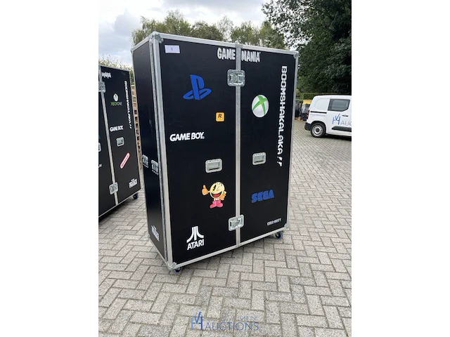 Gaming-flightcase met ps4 - afbeelding 12 van  13