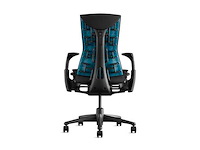Gaming lamp - belichamen - logitech g x herman miller - afbeelding 11 van  17