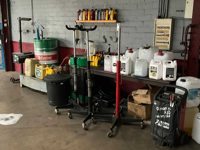 Garage gereedschappen - afbeelding 2 van  6
