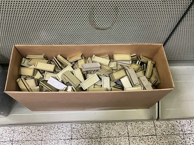 Garage inventaris, stapelmagazijn armes - afbeelding 5 van  15
