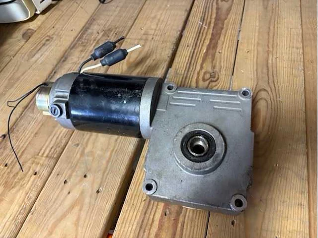 Garage poort steekmotor - afbeelding 5 van  5