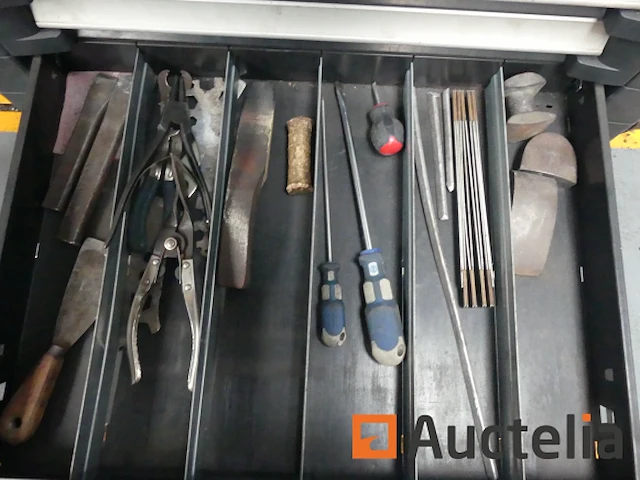 Garage roltafel met facom lade inhoud - afbeelding 8 van  10