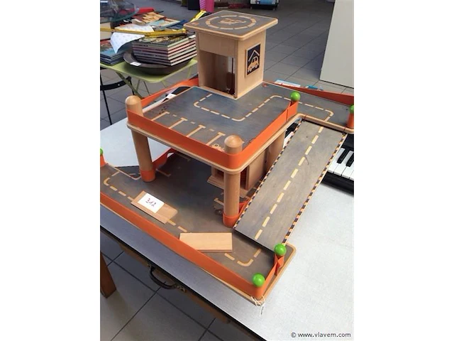 Garage - afbeelding 1 van  5