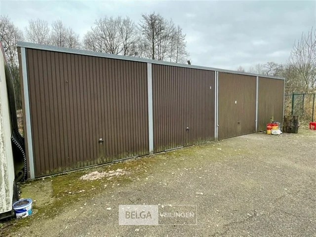 Garageboxen 1255x625x285 cm - afbeelding 1 van  2