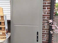 Garagedeur grijs hoog - afbeelding 1 van  8