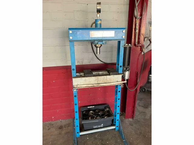 Garagepers - afbeelding 1 van  2
