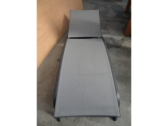 Garden prestige alu ligbed louise charcoal mat - afbeelding 3 van  3